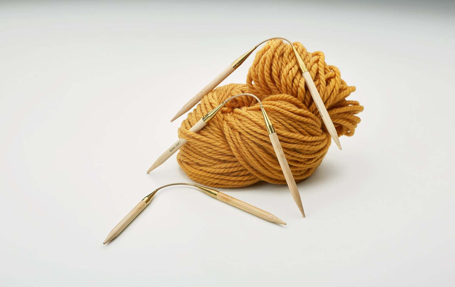 addiCrasyTrio Bamboo Long (30cm) 561-2