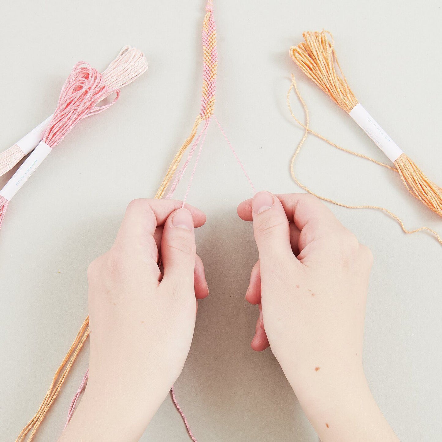 DIY Freundschaftsbänder Set "Fashion Colours"